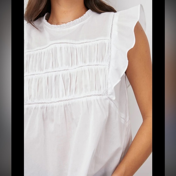 Rails Bright White Filomena Flutter Sleeve Blouse - Picture 13 of 13